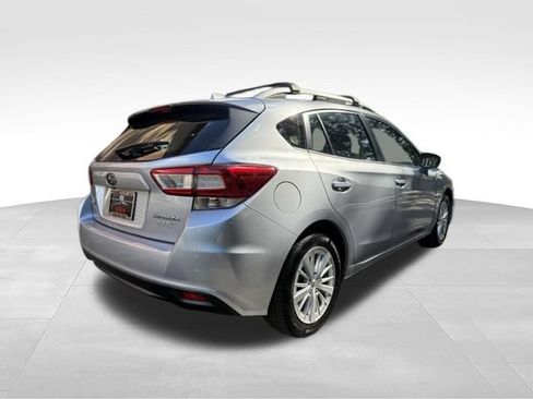 Used 2017 Subaru Impreza 2.0i Premium AWD/4WD image 6