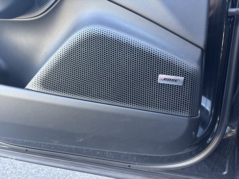 Certified 2026 Porsche Macan 4 Electric AWD/4WD image 28