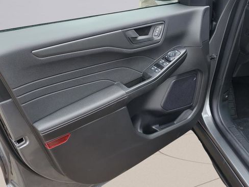 New 2026 Ford Escape Active image 10