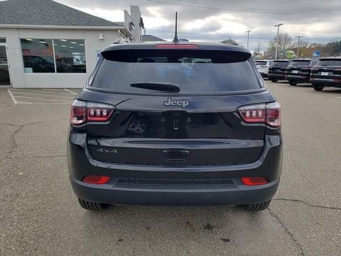 New 2026 Jeep Compass Limited AWD/4WD image 7
