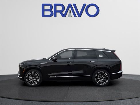 New 2026 Cadillac Vistiq Premium Luxury w/ LPO, Floor Liner Package image 6