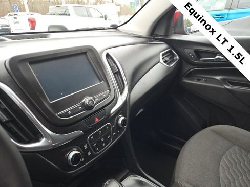 Used 2018 Chevrolet Equinox LT image 21