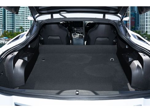 Used 2019 Chevrolet Corvette Stingray Coupe w/ 1LT image 9