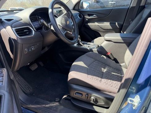 Used 2024 Chevrolet Equinox LT image 10