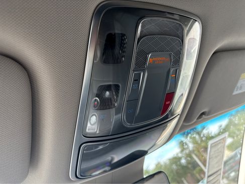 Used 2024 Genesis GV80 2.5T image 36