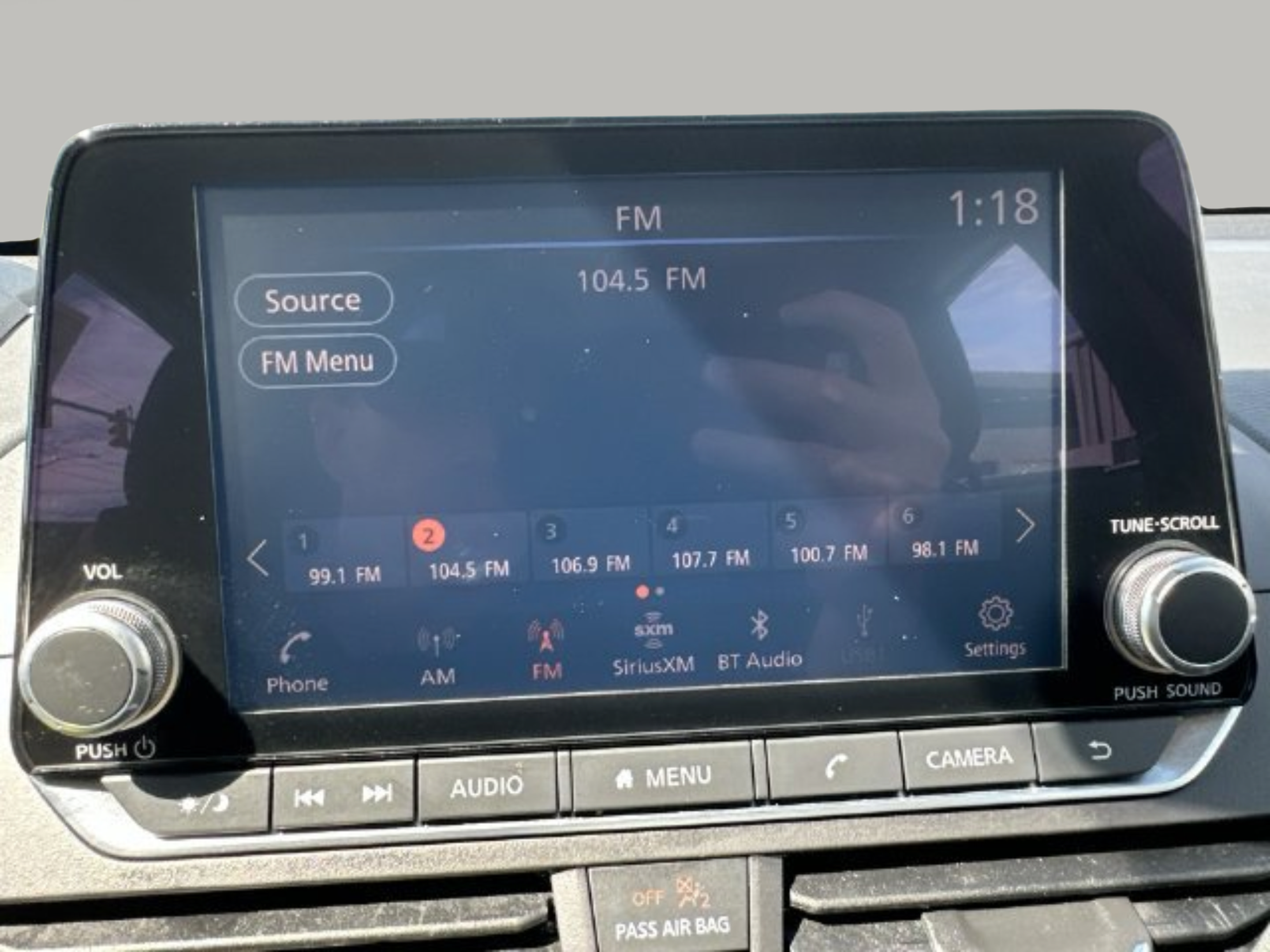 Used 2022 Nissan Altima 2.5 SV AWD/4WD image 12