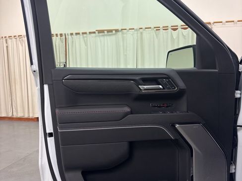 New 2024 GMC Sierra 1500 AT4X w/ AT4X AEV Edition AWD/4WD image 19