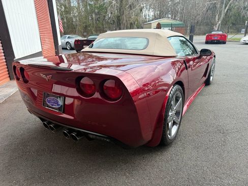 Used 2007 Chevrolet Corvette Convertible w/ Preferred Equipment Group image 12