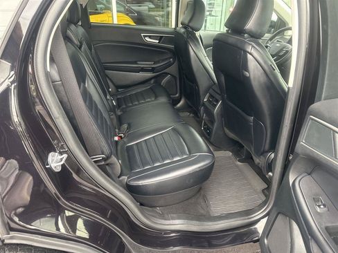 Used 2024 Ford Edge SEL w/ Convenience Package AWD/4WD image 11