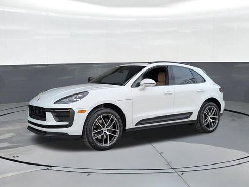 Certified 2025 Porsche Macan Turbo AWD/4WD image 1