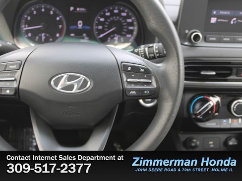 Used 2023 Hyundai Kona SEL w/ Cargo Package FWD image 13