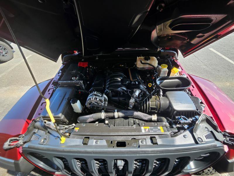 Used 2022 Jeep Wrangler Unlimited Rubicon AWD/4WD image 36