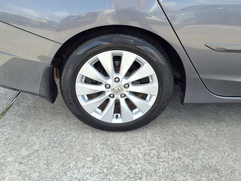 Used 2015 Honda Accord EX-L image 27