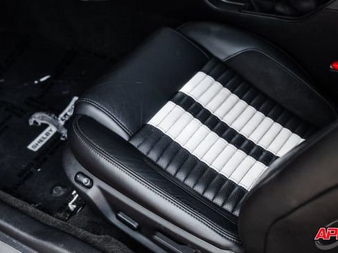 Used 2014 Ford Mustang Shelby GT500 w/ Equipment Group 821A RWD image 67