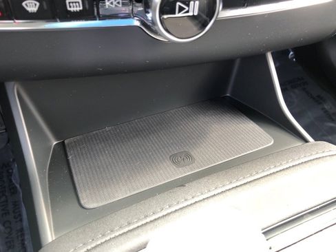 New 2026 Volvo XC90 B6 Ultra image 29