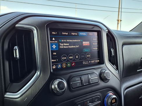Used 2021 GMC Sierra 1500 Denali w/ Denali Ultimate Package AWD/4WD image 4