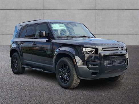 New 2026 Land Rover Defender 110 S image 2