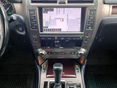 Used 2017 Lexus GX 460 Luxury image 9