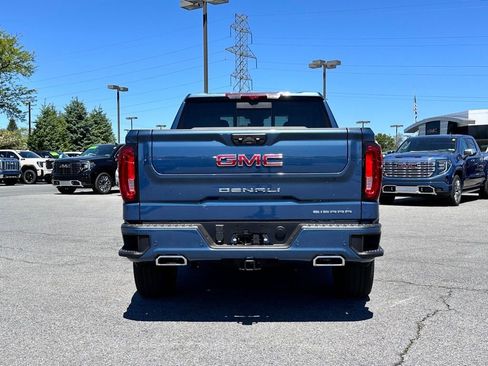 New 2026 GMC Sierra 1500 Denali w/ Denali Reserve Package AWD/4WD image 9