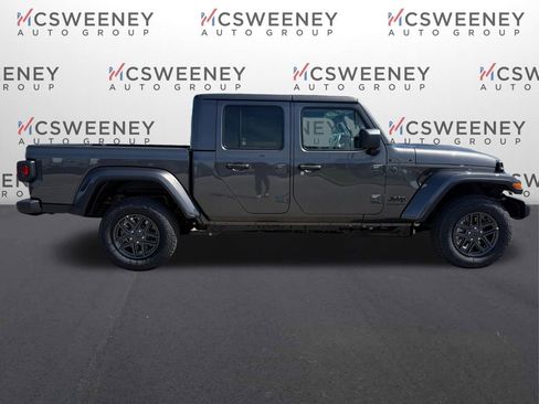 New 2026 Jeep Gladiator Sport AWD/4WD image 7