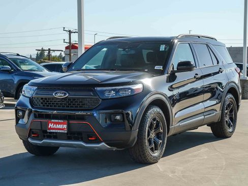 Used 2023 Ford Explorer Timberline w/ Timberline Technology Package AWD/4WD image 3