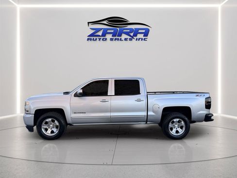 Used 2016 Chevrolet Silverado 1500 LT w/ All Star Edition AWD/4WD image 3