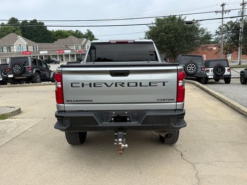 Used 2025 Chevrolet Silverado 2500 Custom w/ Custom Blackout Package AWD/4WD image 7
