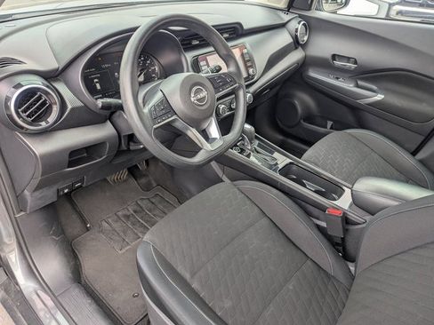 Used 2024 Nissan Kicks SV image 21