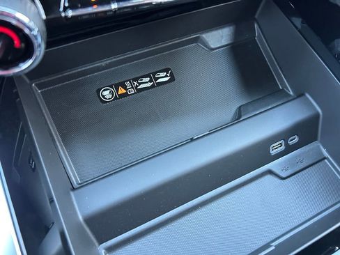 New 2026 Chevrolet Suburban Z71 w/ Z71 Off-Road Package image 37