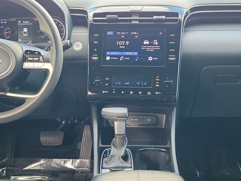 Used 2024 Hyundai Santa Cruz SEL FWD image 16