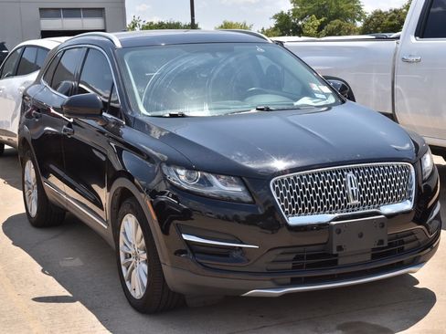 Used 2019 Lincoln MKC Premiere FWD image 4