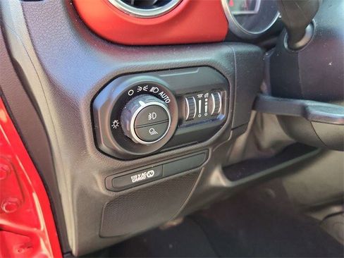 Used 2020 Jeep Gladiator Rubicon image 14