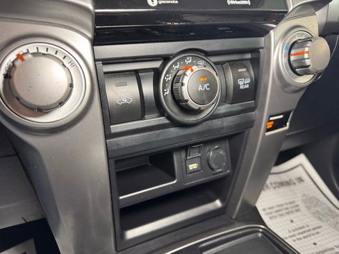Used 2021 Toyota 4Runner SR5 RWD image 31