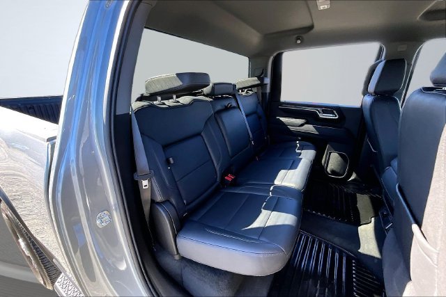 Used 2026 Chevrolet Silverado 2500 LTZ AWD/4WD image 25