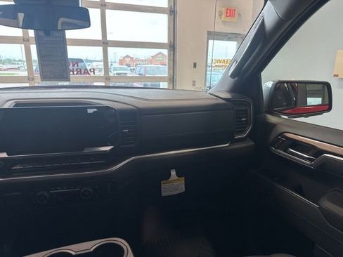 New 2026 Chevrolet Silverado 1500 LT AWD/4WD image 38