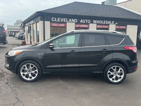 Used 2014 Ford Escape Titanium image 2