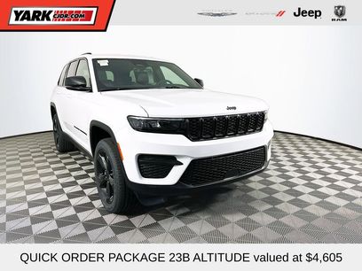 New 2025 Jeep Grand Cherokee Altitude