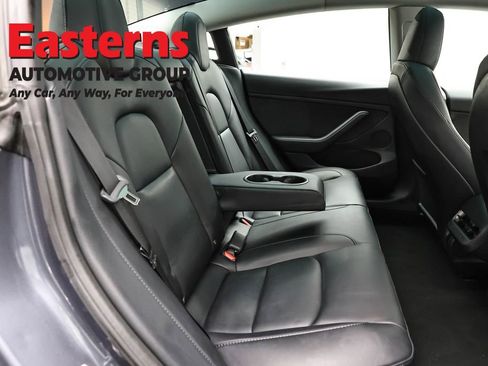 Used 2023 Tesla Model 3 Standard Range image 20