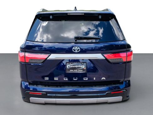 Used 2023 Toyota Sequoia Capstone AWD/4WD image 57