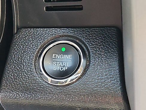 Used 2019 Ford F350 Lariat w/ Lariat Ultimate Package AWD/4WD image 24