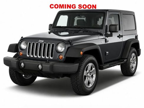 Used 2018 Jeep Wrangler Sahara w/ Connectivity Group AWD/4WD image 1