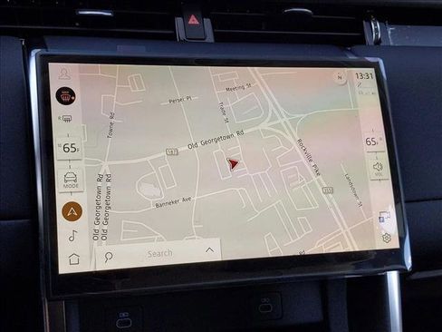 Used 2025 Land Rover Discovery Sport S image 13