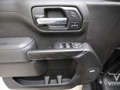 Used 2021 GMC Sierra 1500 AT4 w/ AT4 Preferred Package AWD/4WD image 19