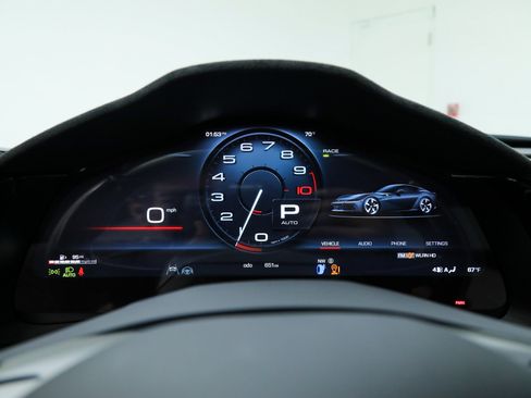 Used 2025 Ferrari 12Cilindri RWD image 33