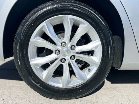 Used 2021 Chevrolet Malibu LT image 13