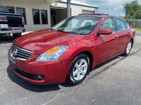Used 2008 Nissan Altima 2.5 SL w/ SL Pkg image 2
