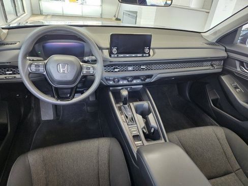 Used 2024 Honda Accord EX image 18
