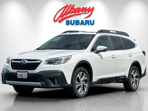 Used 2022 Subaru Outback Limited AWD/4WD image 9