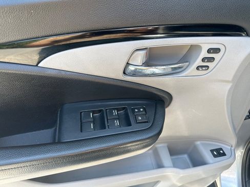 Used 2021 Honda Pilot Touring image 10