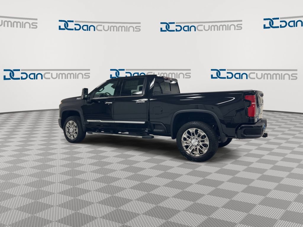 New 2026 Chevrolet Silverado 2500 High Country w/ High Country Premium Package AWD/4WD image 6